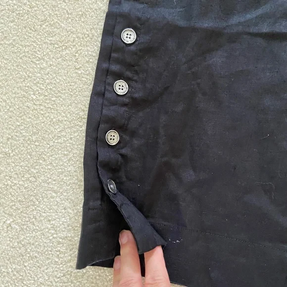 John Mark Black Wide-Leg cropped Pants with Button Detail size M , pocket - Picture 4 of 5